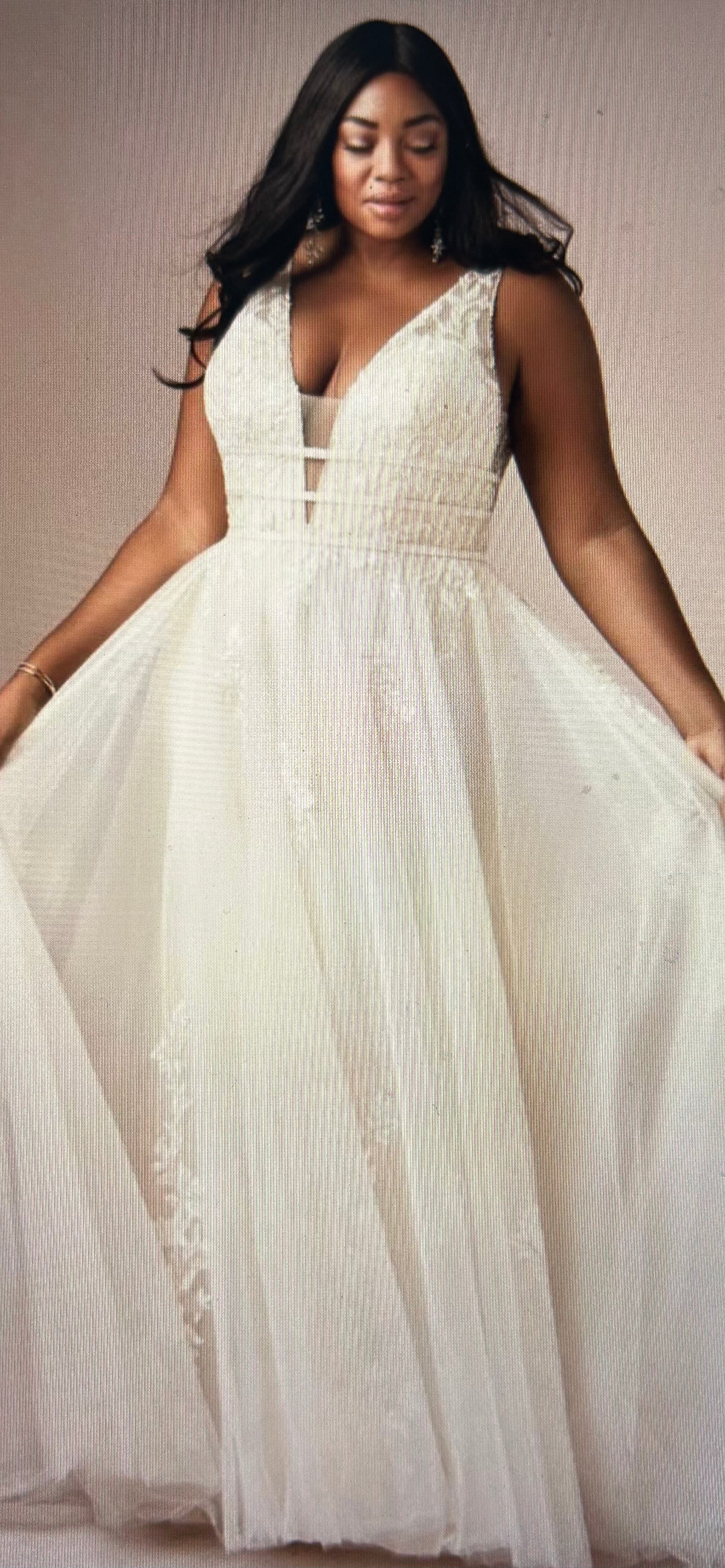 Rebecca Ingram Raelynn Lynette size 22